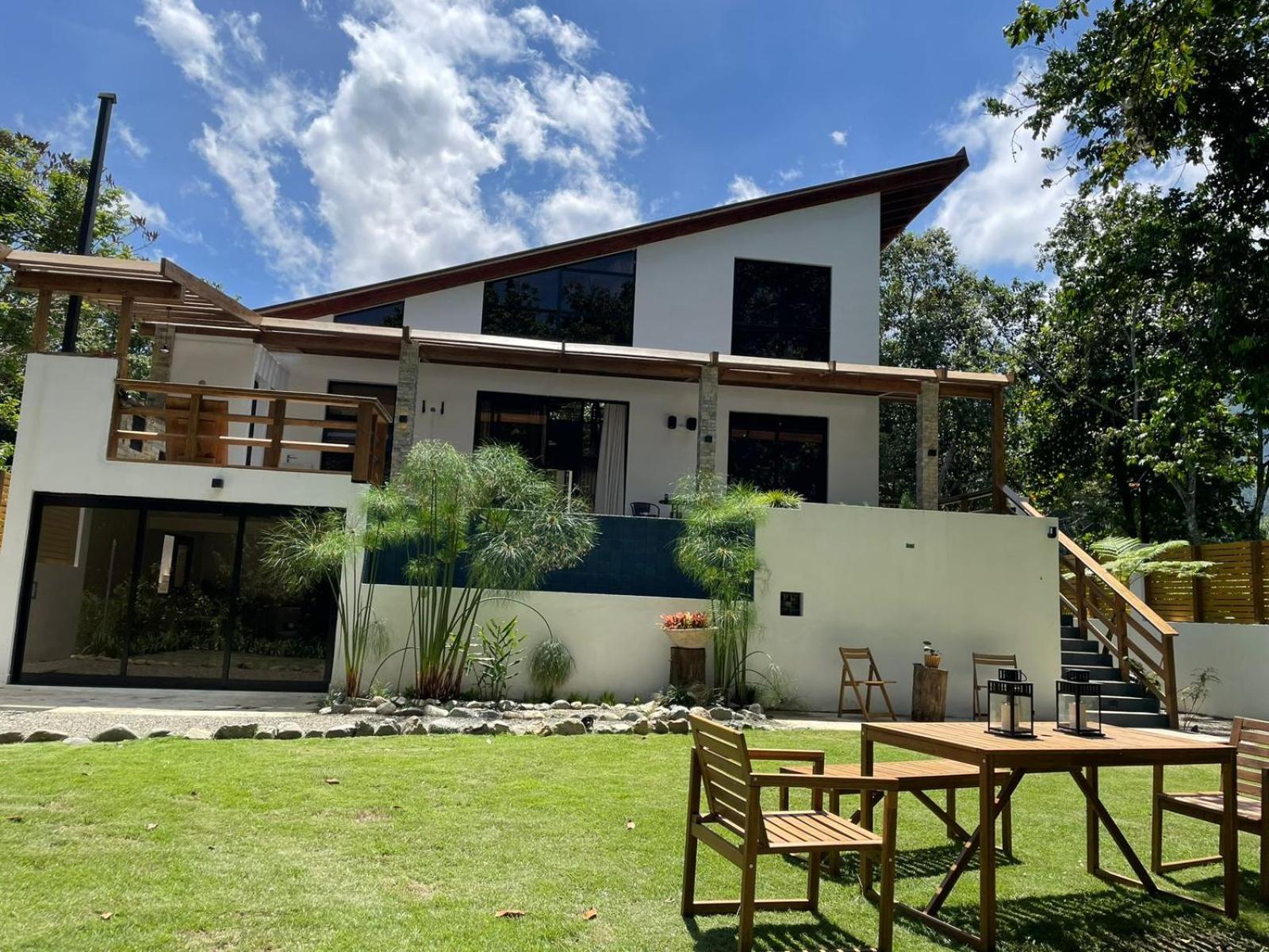 Villa Cielito Del Yaque - Jarabacoa - Rio Privado - Picuzzi Climatizado Εξωτερικό φωτογραφία